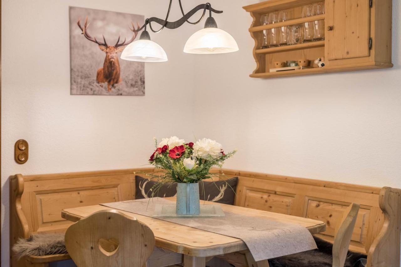 Ferienwohnung Lilly Garmisch-Partenkirchen Dış mekan fotoğraf